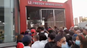Video | Multitud entra a la fuerza a estación del Metro previo a toque de queda 