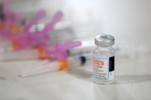 Una dosis de la vacuna desarrollada por la farmacéutica estadounidense Moderna.EFE/EPA/Gary Coronado / Archivo