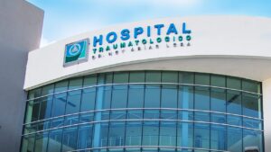 Hospitales del Distrito Nacional reciben decenas de personas heridas tras fiestas de Año Nuevo