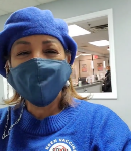 VIDEO | Milly Quezada se vacuna contra la COVID-19