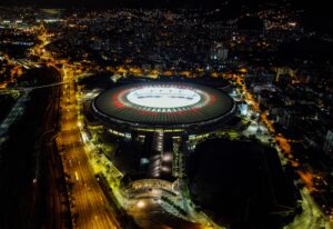 Fotografía aérea tomada con un dron que muestra el estadio Maracaná. EFE/Antonio Lacerda/Archivo