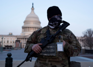 Las amenazas de seguridad mantienen al Capitolio de EEUU como una fortaleza vallada