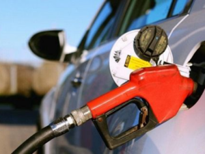 Gobierno le aumenta tres pesos a gasolinas