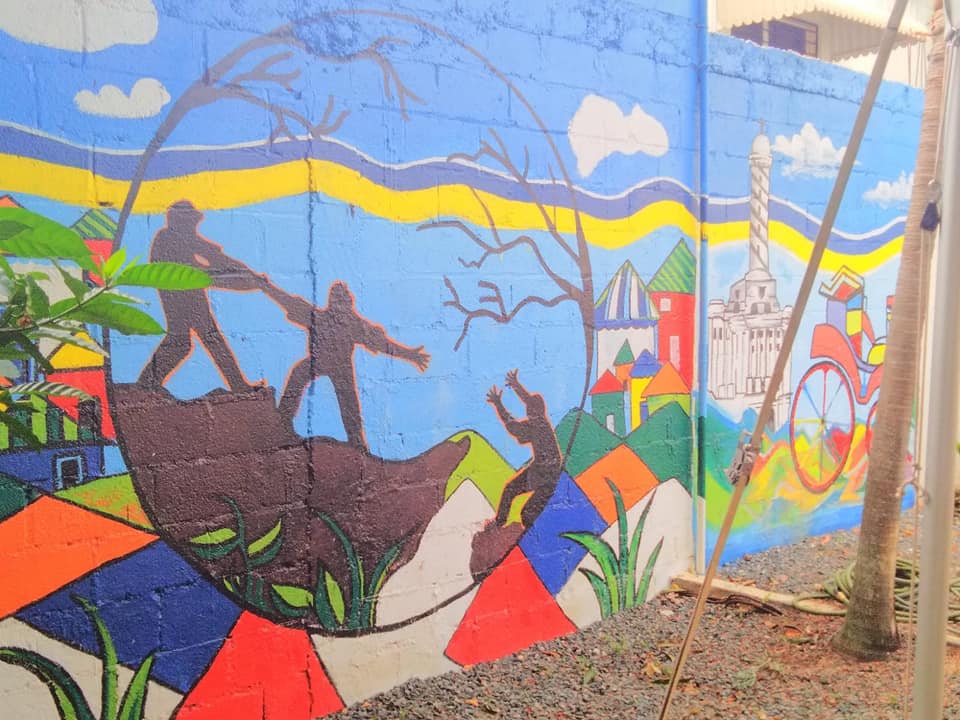 Hogar Crea Dominicano inaugura murales en local de Santiago