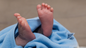 Bebé nace con tres penes, es el primer caso en el mundo