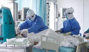 Más de cinco pacientes con COVID-19 fallecieron en hospitales del GSD en las últimas horas