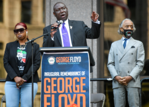 La familia de George Floyd crea un programa de ayudas a la comunidad negra