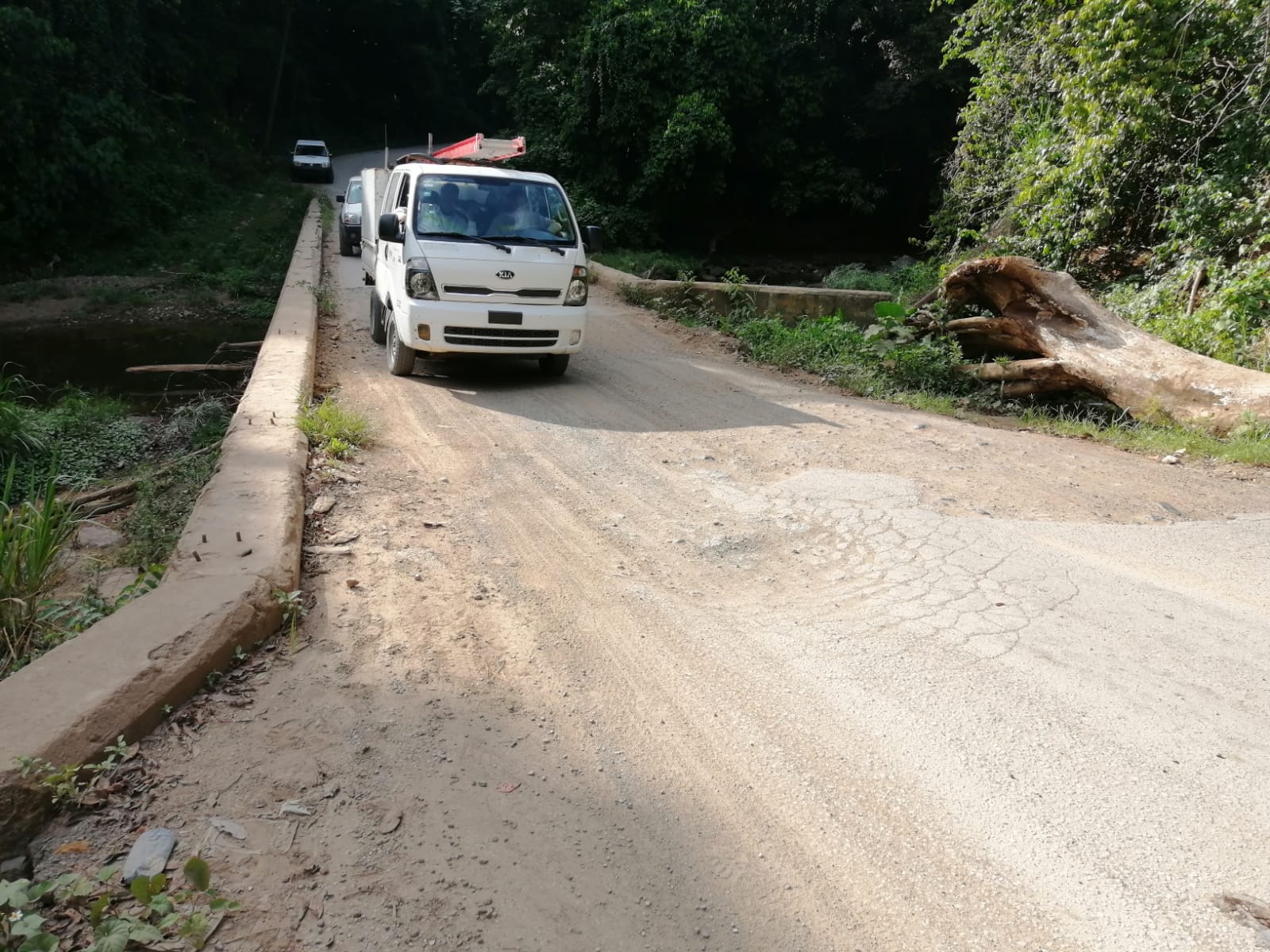 Solicitan a Obras Públicas resolver situación carretera Sabana de la Mar, en Hato Mayor