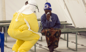 La Organización Mundial de la Salud (OMS) declaró oficialmente este sábado el final del brote de ébola en Guinea, que comenzó en febrero pasado y dejó 12 muertos, 16 casos confirmados y 7 probables.