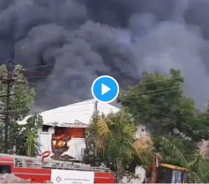 VIDEO | Mueren al menos 18 personas al incendiarse una fábrica de productos químicos en la India 