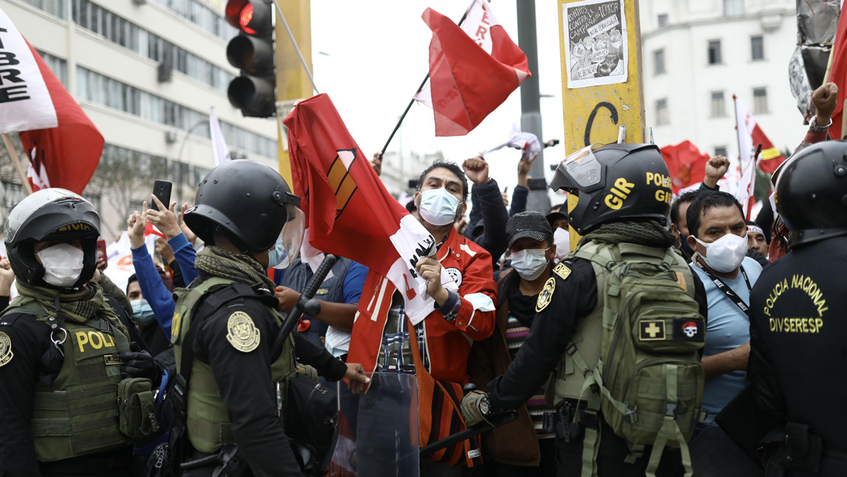 Convocan a paro en Perú para pedir acelerar proclamación de Pedro Castillo
