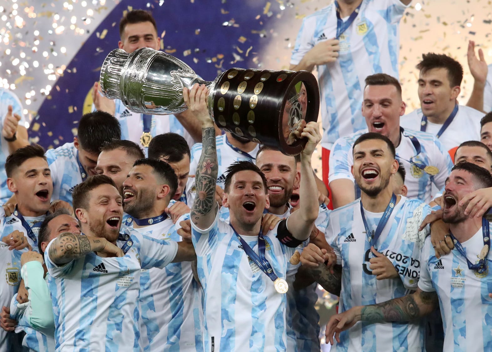 Lionel Messi y Argentina conjuraron el maleficio. Ahora, el astro ostenta un cetro que ni Diego Maradona ni Pelé consiguieron.