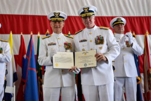 Cónsul y jefe Armada RD participan en ceremonia de cambio mando del Servicio Guardacostas EEUU 