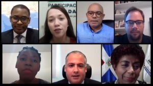 Panelistas del webinar Dominicanas y dominicanos, pero sin derechos
