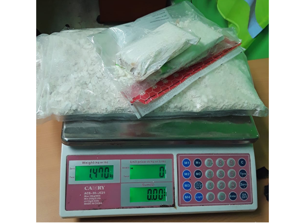 Detienen extranjero con más de un kilo de supuesta cocaína en Punta Cana