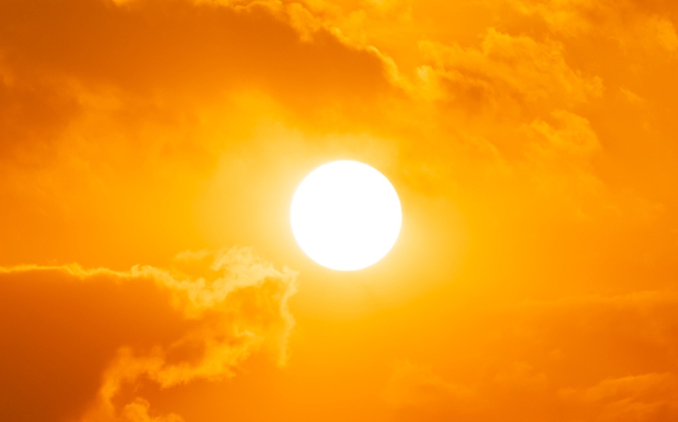 Temperaturas calurosas y lluvias limitadas debido al polvo del SaharaTemperaturas calurosas y lluvias limitadas debido al polvo del Sahara