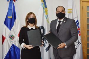 Defensor del Pueblo y OEI firman acuerdo de cooperación