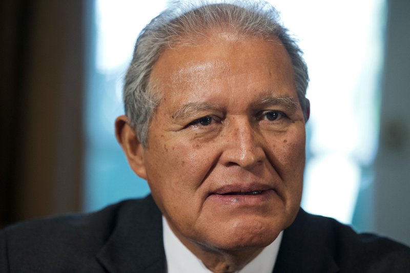 El Salvador: Ordenan capturar expresidente Sánchez Cerén por lavado de activos