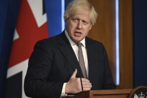 Gran Bretaña eliminará restricciones COVID-19 en una semana