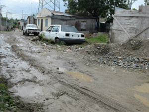 Residente solicitan arreglo de sus calles en San José, Los Alcarrizos 