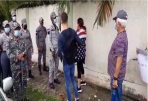 Impiden que grupo de cubanos en RD protestara en la embajada de Cuba