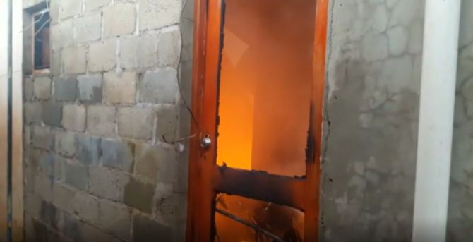 Incendio afecta a más de 14 viviendas; un hombre muere