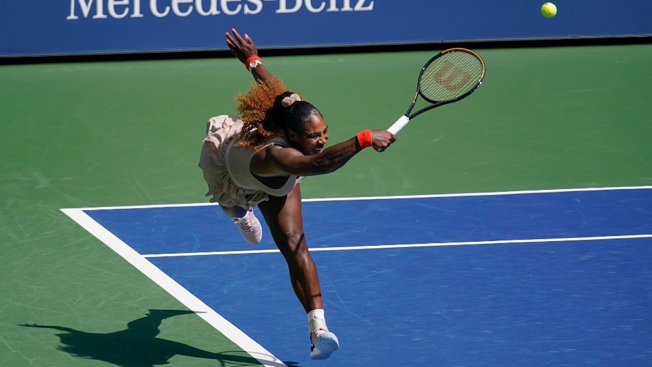 Serena Williams se retira del Abierto de Estados Unidos por desgarro