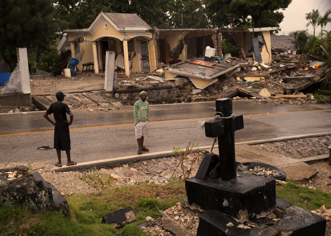 Grace no da tregua en el sur de Haití tres días después del fuerte terremoto
