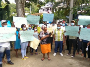 Residentes del barrio Cacaveli II en Samaná denuncian desalojos