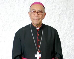 Obispo emérito SFM pide a munícipes apoyar plan piloto “Mi País Seguro” que iniciará en esa provincia