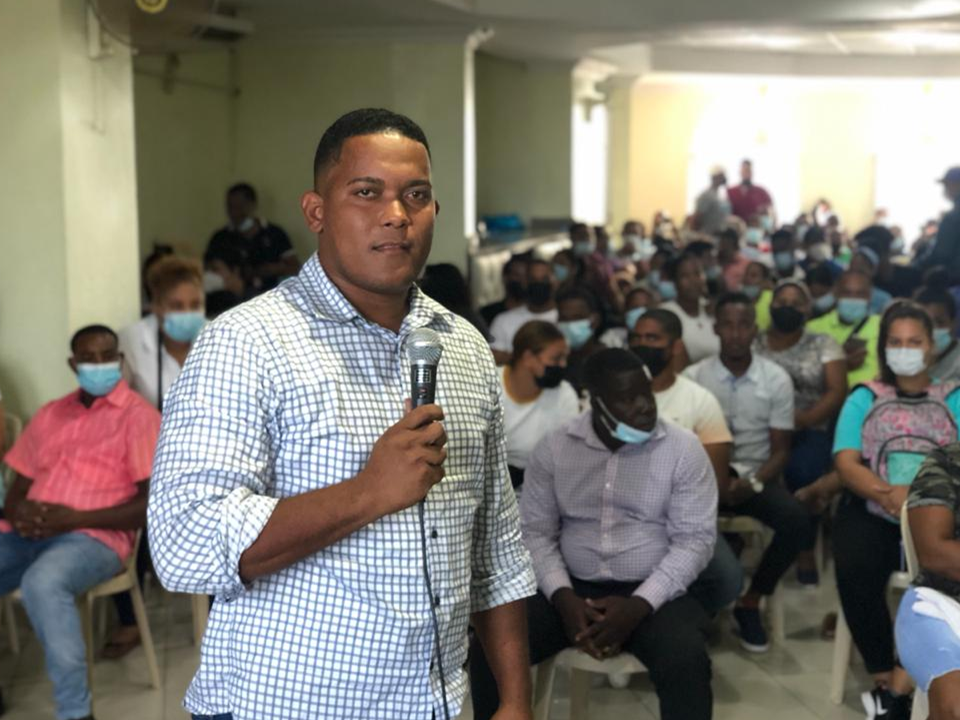 Aspirante municipal PRM lanza proyecto “Renovación Política”