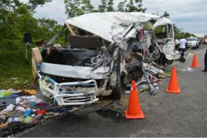 Son varias las razones de frecuentes accidentes de tránsito en autopista Santo Domingo-Samaná  