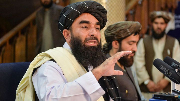 Talibanes piden apoyo para reconstruir la economía afgana