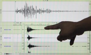 Tres sismos sacuden la costa central de Perú