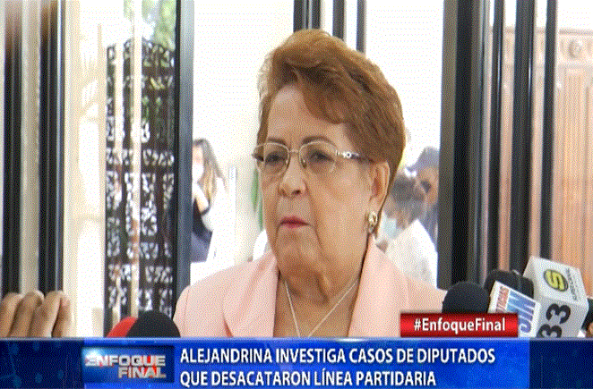 Alejandrina investiga casos de diputados que desacataron línea partidaria