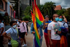 Protestan por discriminación a homosexuales en pizzería de Caracas
