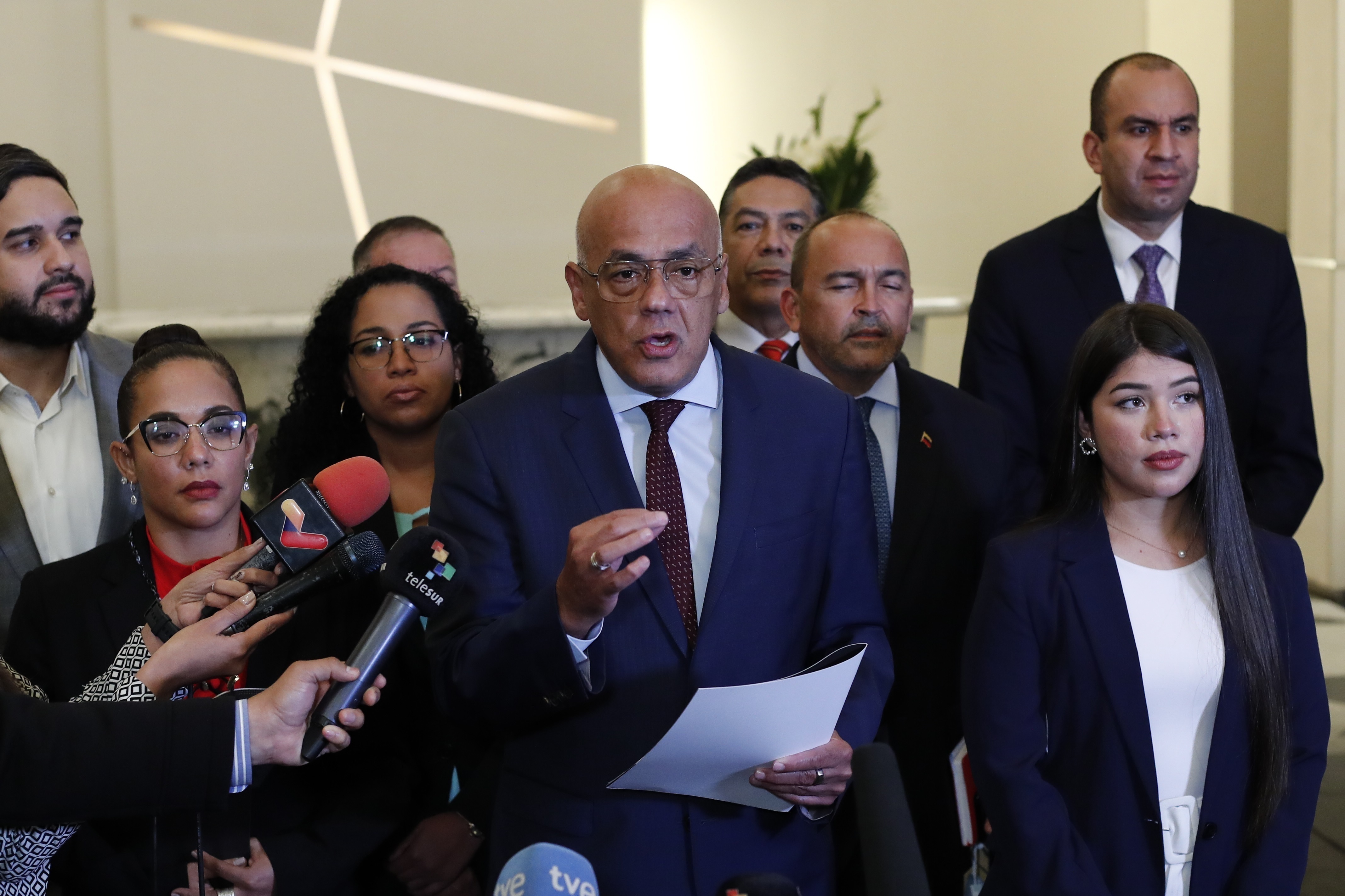 El diálogo de Venezuela termina con dos acuerdos en México