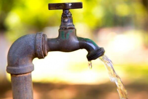 Wellintong Arnaud asegura gobierno ha triplicado inversión en saneamiento y suministro de aguas