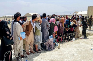 EEUU mantiene suspendidos los vuelos de afganos por casos sarampión