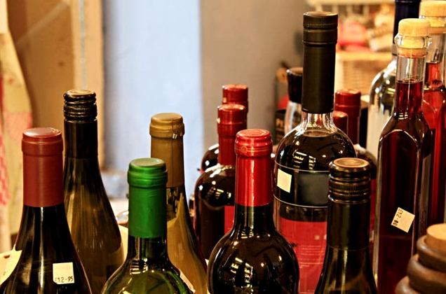 Venta bebidas alcohólicas en estaciones de combustibles será regulada