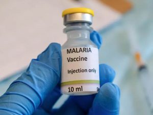 OMS aprueba uso de la vacuna contra la malaria