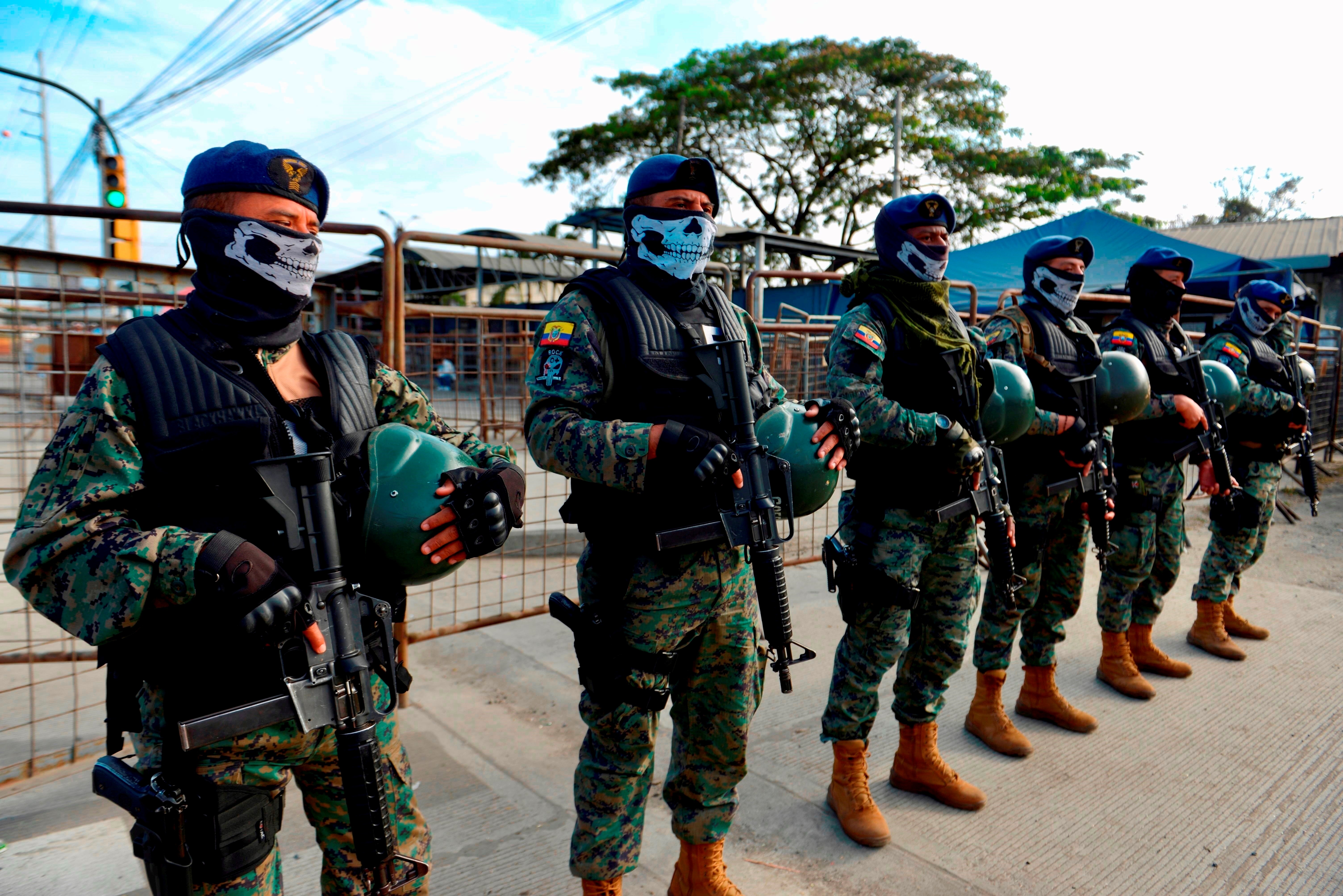 Ecuador militariza la prisión de Guayaquil tras la masacre de presos