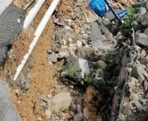 Reportan derrumbe de asfalto carretera San Francisco de Macorís-Nagua