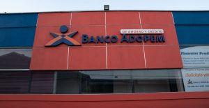 Banco Adopem obtiene altas calificaciones de Fitch Ratings