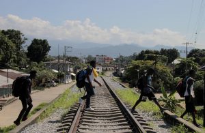 Guatemala detiene 54 migrantes haitianos en un furgón