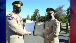 Reconocen con Orden al Mérito Militar a oficiales de FF.AA y PN