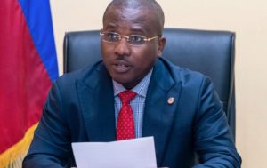 Senadores califican de ofensiva y provocadora respuesta canciller haitiano