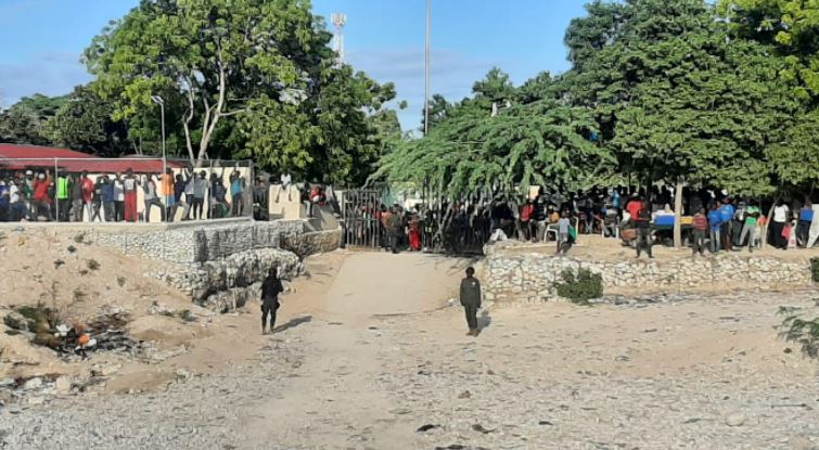 Frontera de Pedernales amanece militarizada por Haití y RD