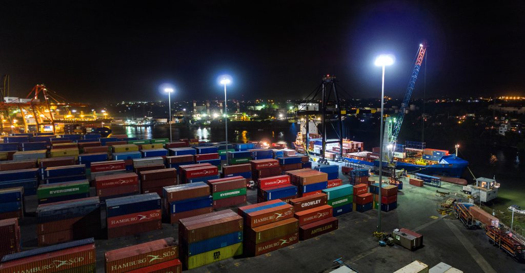 DGA decomisa cargamento de armas de fuego en puerto de Haina Oriental