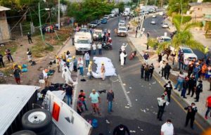 Aplazan traslado de restos de dominicanos muertos en Chiapas